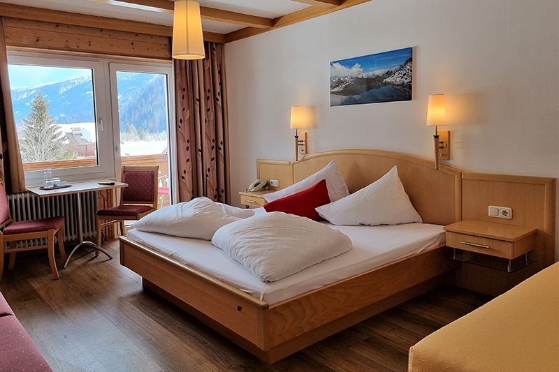 Dreibettzimmer