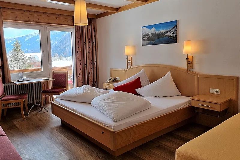 Dreibettzimmer